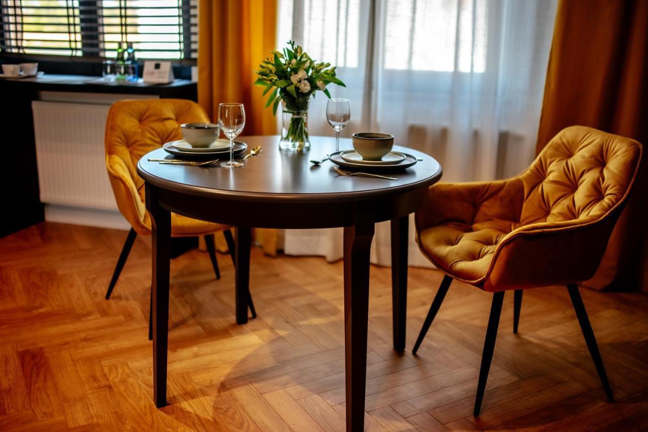 Apartamenty Stare Miasto Zamosc, Prywatny Parking, Winda Экстерьер фото